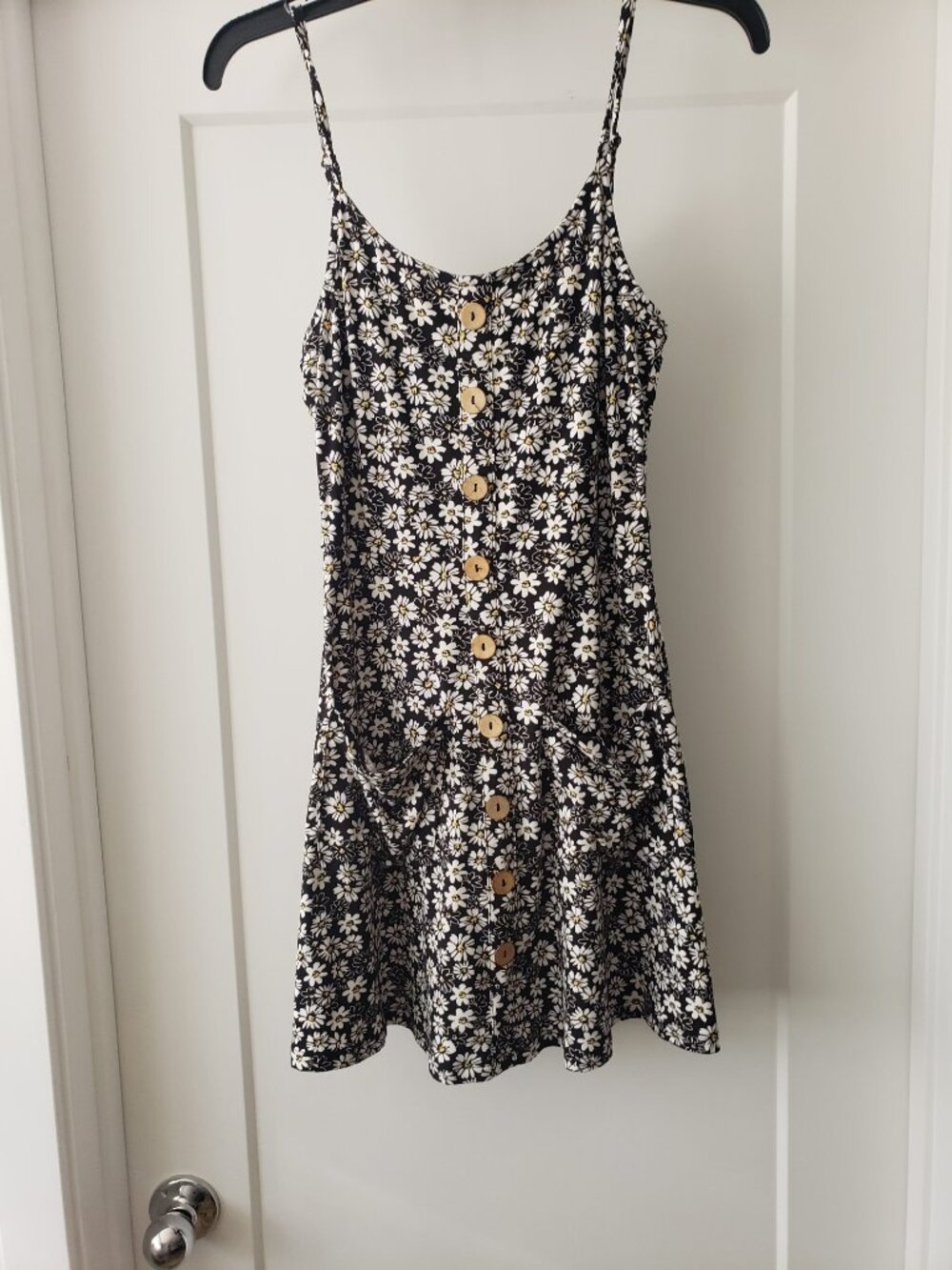 ALMOST FAMOUS FLORAL MINI DRESS SIZE S